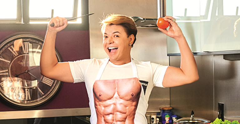 David Brazil mostra o seu corpo após fazer lipoescultura