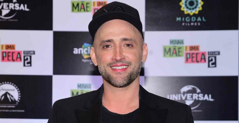 Com elenco, Paulo Gustavo prestigia première de ‘Minha Mãe É Uma Peça 2’