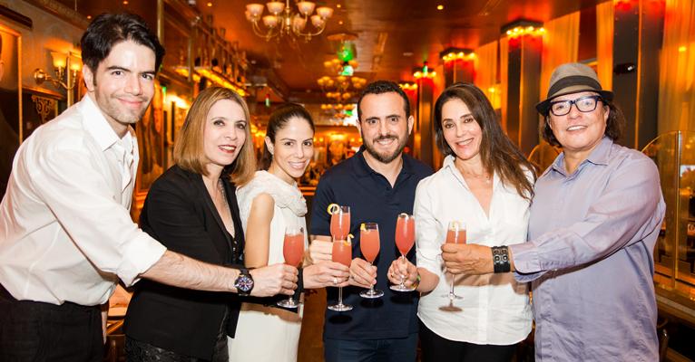 Em Miami, Christiane Torloni prestigia novo restaurante brasileiro na cidade
