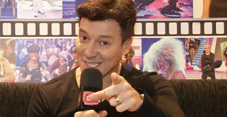 Rodrigo Faro terá especial de natal com as filhas no palco
