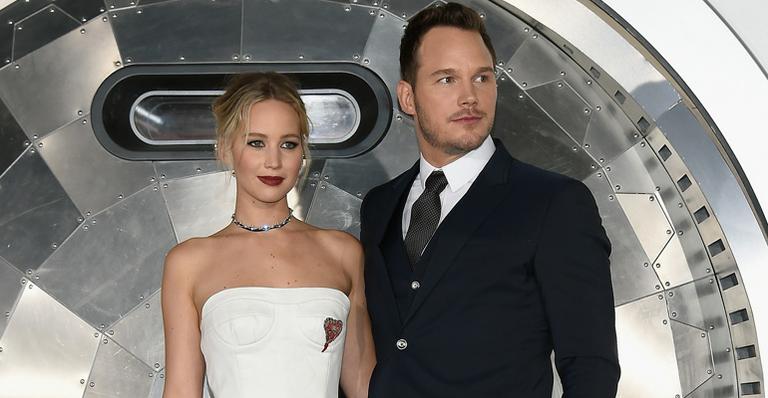 Jennifer Lawrence e Chris Pratt abandonam entrevista após pergunta sobre sexo