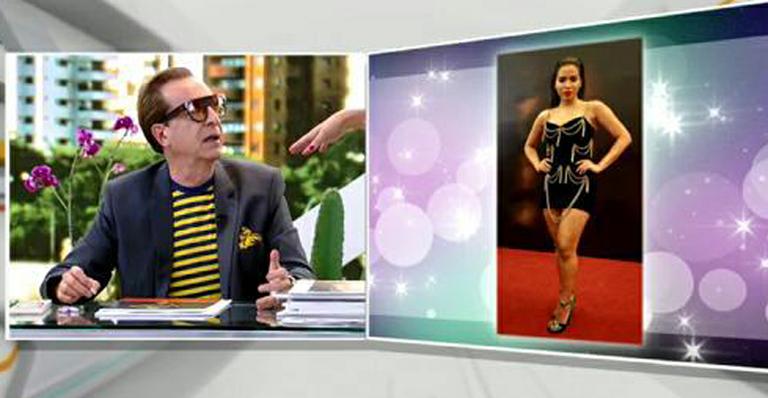 Anitta não perdoa alfinetada de Ronaldo Ésper e ‘mita’ na resposta ao estilista