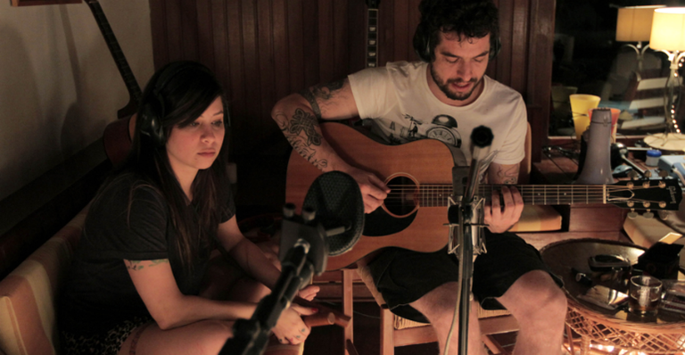 Pitty e Martin lançam versão especial da música ‘Hallelujah’