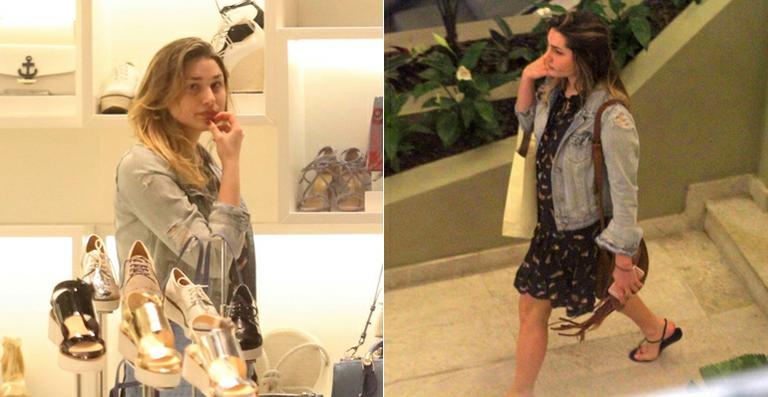 No Rio para o Natal, Sasha faz compras em shopping