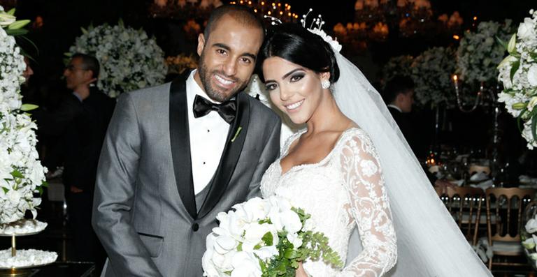 Lucas Moura se casa com Larissa Saad em São Paulo