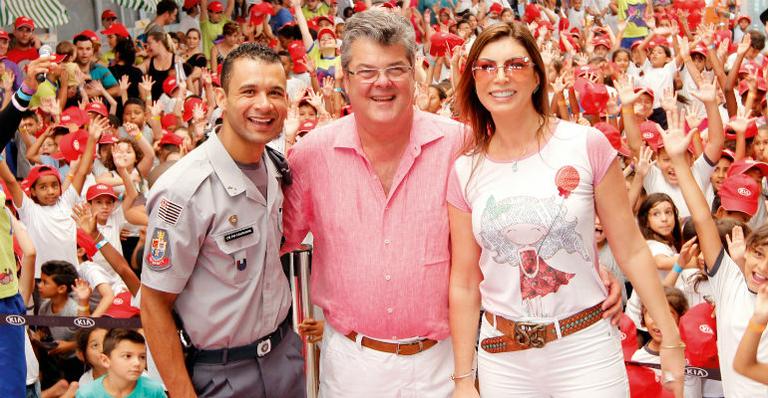 José Luiz Gandini e Leila Schuster: ação do bem