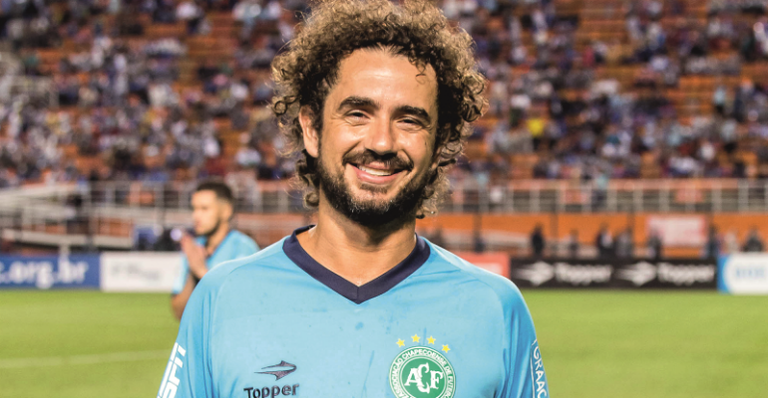 Felipe Andreoli: homenagem à Chapecoense em SP