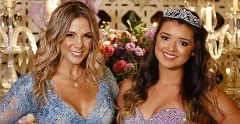 Filha de Carla Perez e Xanddy, Camilly Victória pensa em carreira musical: “Me dão todo apoio”