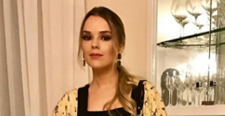 Thaeme revela ‘mico’ em restaurante: “Rir pra não chorar”