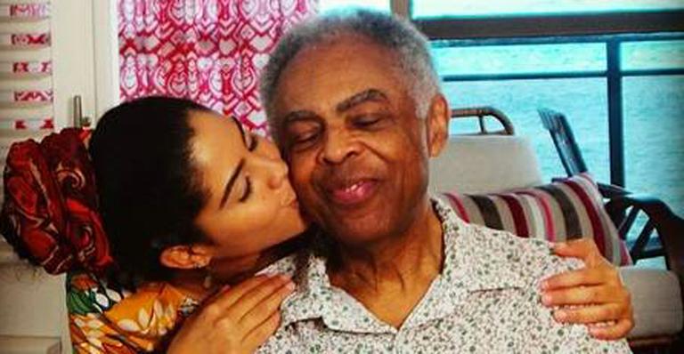 Gilberto Gil parabeniza Bela Gil: “Axé pra filha”