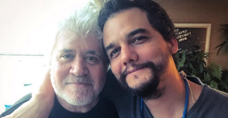 Wagner Moura se encontra com o cineasta espanhol Pedro Almodóvar