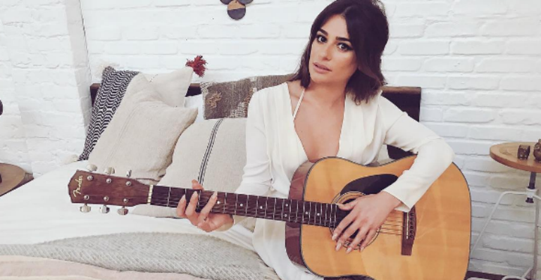 Lea Michele avisa que vai lançar novo álbum e turnê para 2017