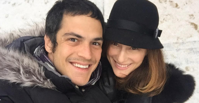 Mateus Solano e Paula Braun comemoram 9 anos de união