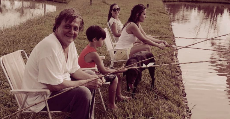 Fábio Jr. curte dia de pescaria ao lado dos filhos, Záion, Krízia e Taina