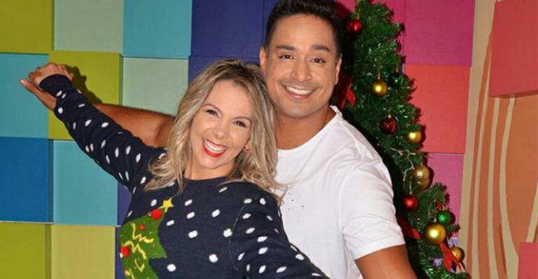 Carla Perez faz homenagem a Xanddy: “Amo com toda minha força”