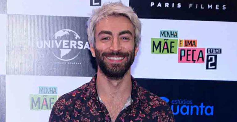 Rodrigo Pandolfo, do filme ‘Minha Mãe é uma Peça 2’ celebra carreira no teatro e no cinema