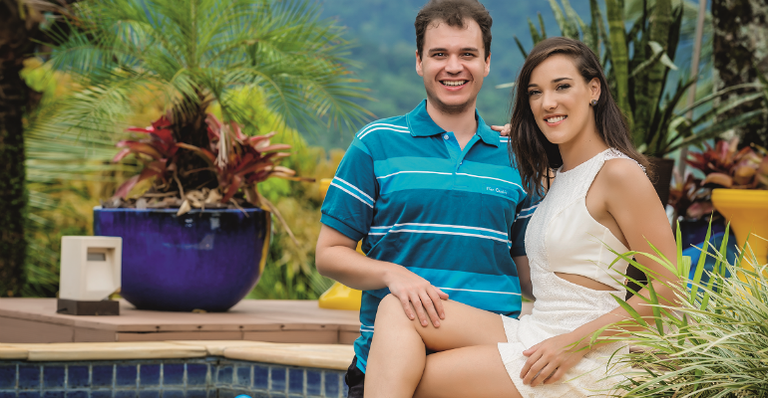Romance rege Adriana Birolli e Alexandre Contini