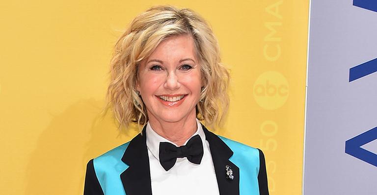 Olivia Newton-John quebra o silêncio sobre o câncer