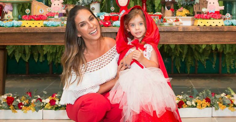 Duda, filha de Henri Castelli e Juliana, comemora 3 anos