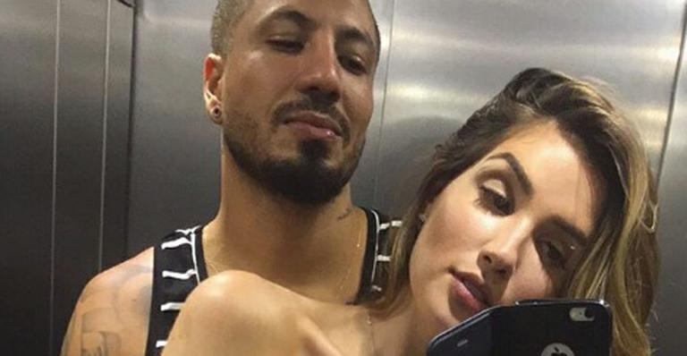 Aline Gotschalg ganha mão boba ousadíssima de Fernando Medeiros