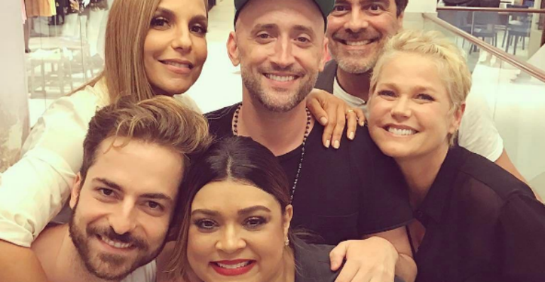 Ivete Sangalo vai ao cinema com Paulo Gustavo ver “Minha Mãe É Uma Peça 2”