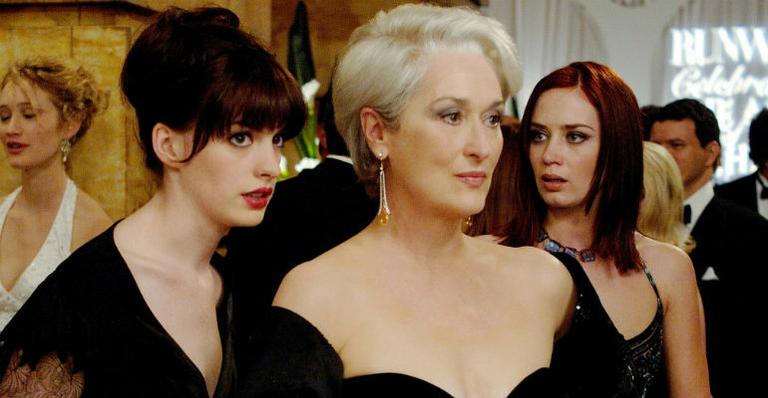 “O Diabo Veste Prada”, com Anne Hathaway e Meryl Streep, vai virar musical da Broadway, diz site