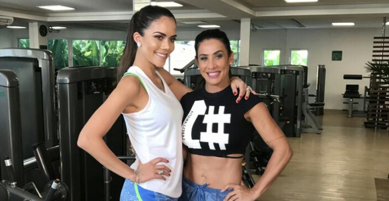 Scheila Carvalho relembra sua admiração por Carla Perez