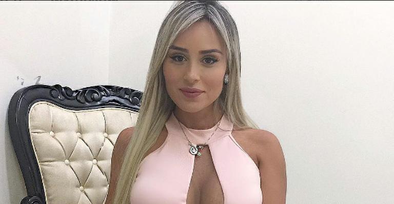 Grávida, ex-BBB Letícia Santiago é internada após ‘alarme falso’