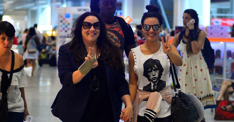 Ana Carolina se declara para Letícia Lima em foto