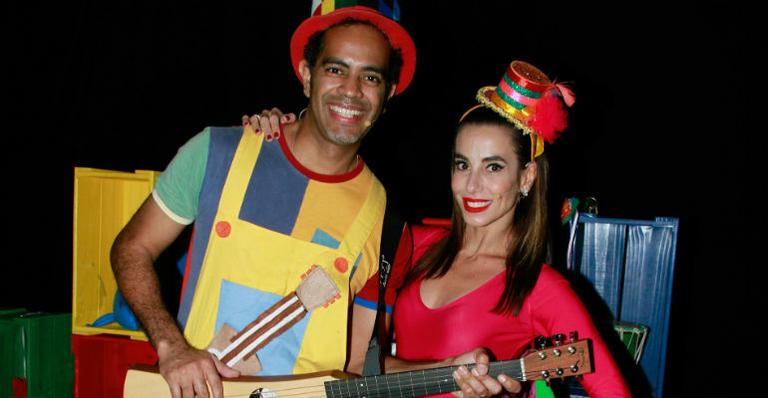 Jair Oliveira e Tania Khalill estreiam espetáculo infantil