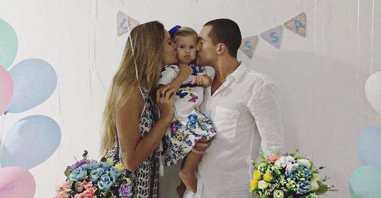 Ricardo Vianna realiza festa de 2 anos para a filha, Cecília