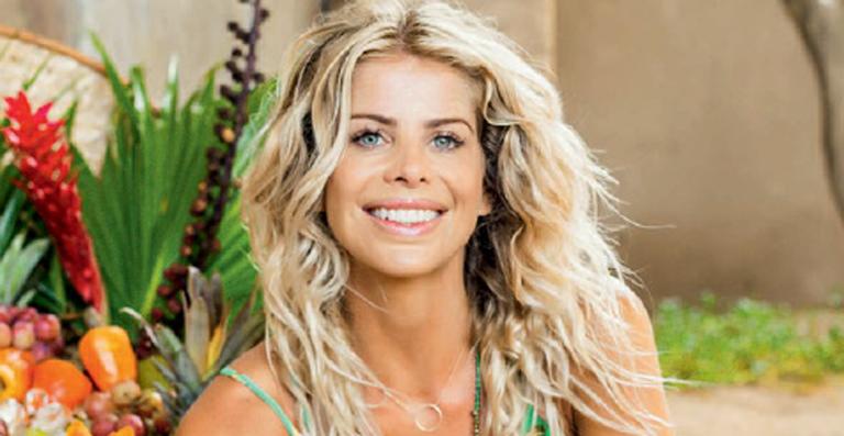 Grávida, Karina Bacchi mostra vídeo do ultrassom de seu bebê