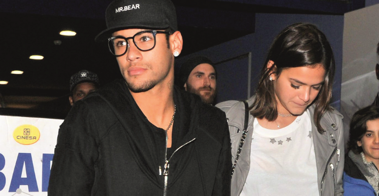 Neymar e Bruna Marquezine: romance em Barcelona