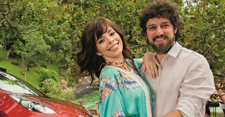 Fabi Bang e Rique Azevedo: um amor afinado