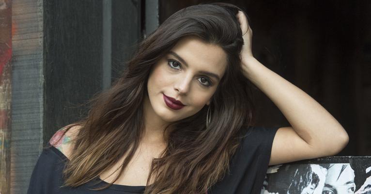 GiovannaLancellotti exagerava na maquiagem quando mais nova: ” Ia pra escola igual uma palhaça”
