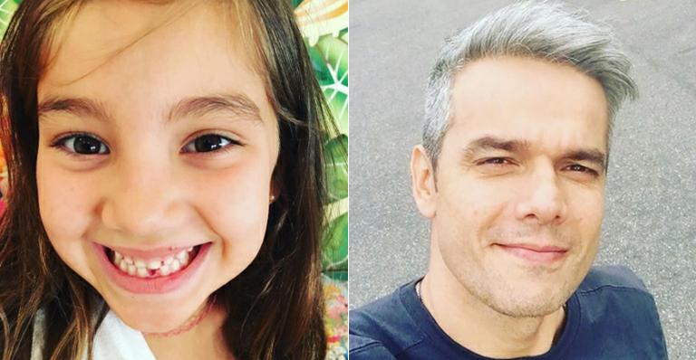Otaviano Costa mostra o primeiro dentinho caído da filha, Olívia: “Abriu a porteirinha do meu bebê”
