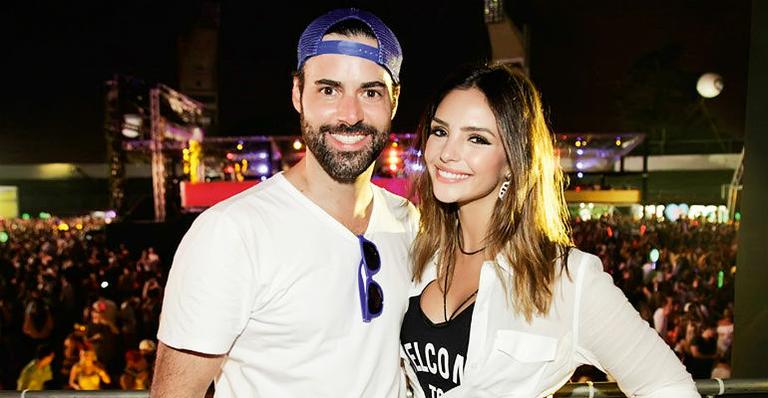 Carol Celico e Eduardo Scarpa: folia e amor