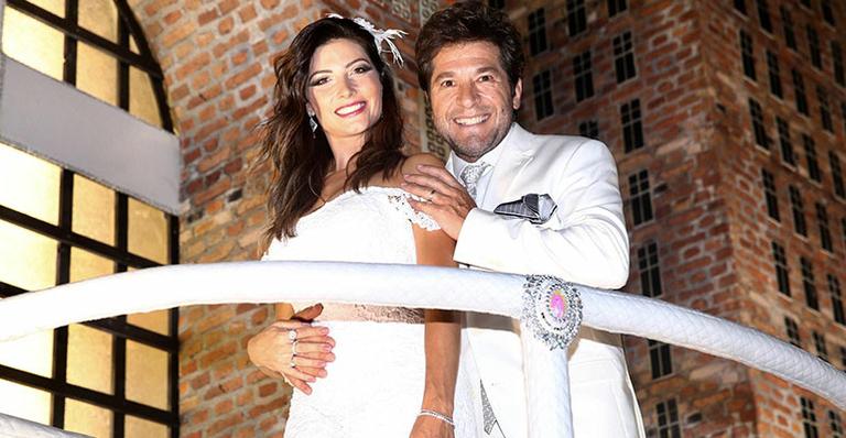 Devoto, Daniel desfila com a eleita em enredo que homenageia Nossa Senhora Aparecida