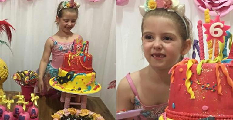 Lorena Queiroz ganha festa de aniversário em clima de carnaval