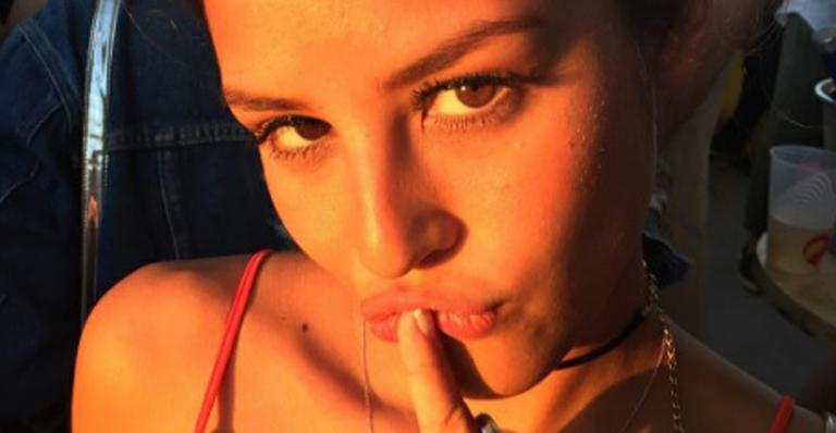 Yanna Lavigne compartilha mensagem sobre o homem: “Se dá bem ainda que seja da pior espécie”