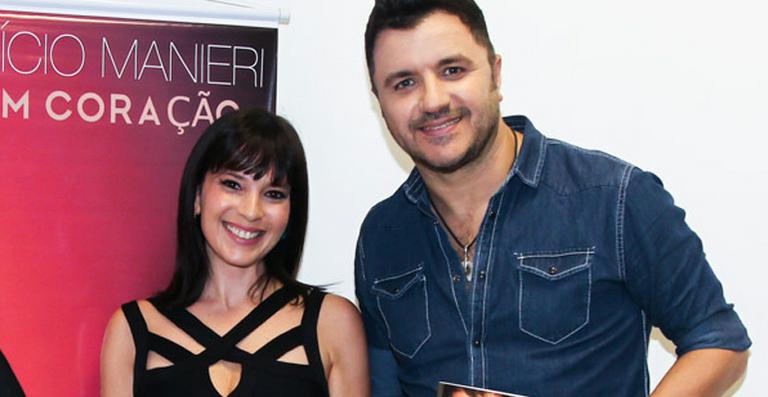 Mauricio Manieri conta que vidente leu sobre seu casamento nas cartas