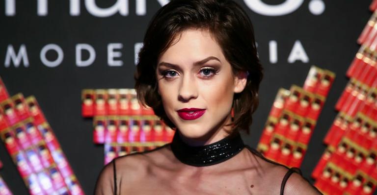 Sophia Abrahão rouba a cena em encontro fashion