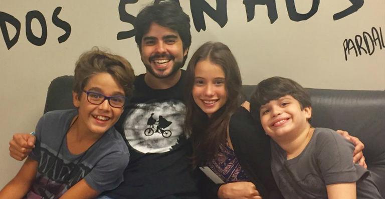 Xande Valois retorna aos palcos em ‘Vamp’
