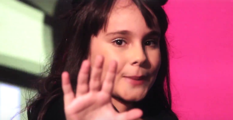 Sienna Belle, de ‘Carinha de Anjo’, lança seu primeiro single