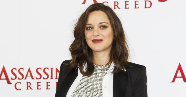 Aos 41 anos, Marion Cotillard da à luz uma menina
