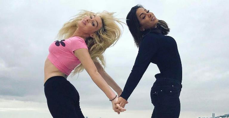 Anitta grava vídeo com a colombiana Lele Pons