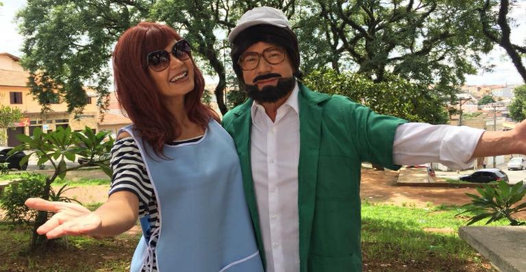 Eliana e Roberto Leal se disfarçam de feirantes e surpreendem fã