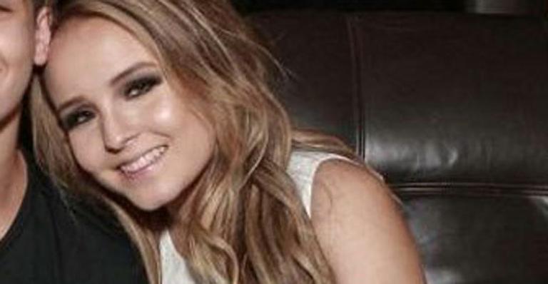 Larissa Manoela substitui ex-namorado por Justin Bieber em foto e fãs não perdoam