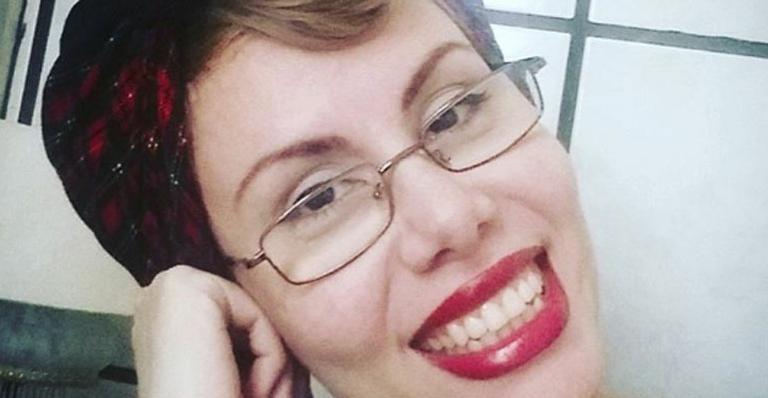 Sarah Sheeva anuncia curso para ensinar “como deixar de ser “cachorra”‘