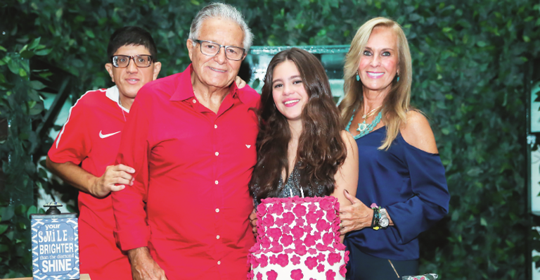 Lolle Pinheiro comemora seus 13 anos
